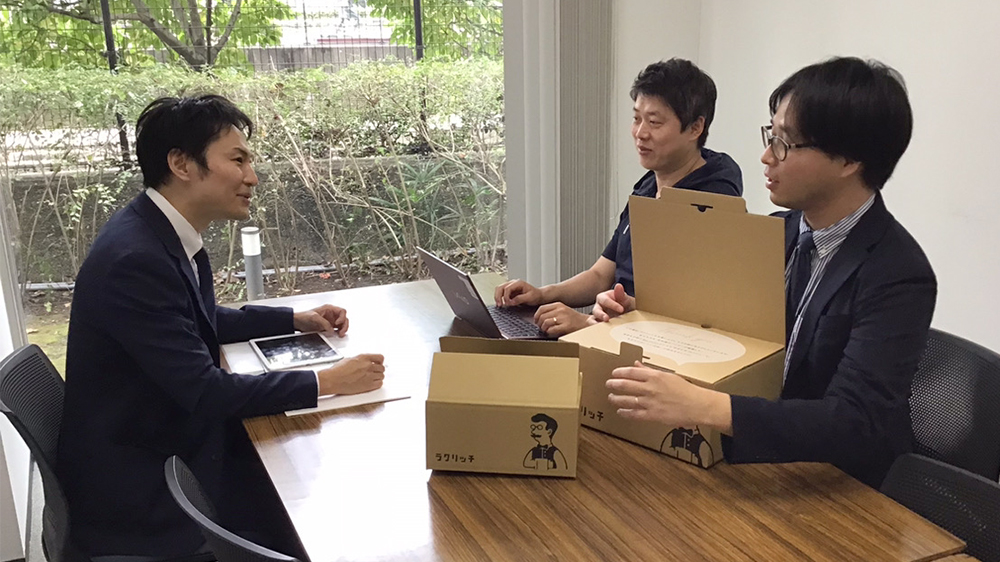大丸松坂屋百貨店様　インタビューの様子